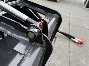 כף אחיזה רב תכליתית ועמידה מדגם LandHonor למכונות מיני-סקיד סטר, בעלת מנוע יעיל ופתיחה מקסימלית של 660 מ\"מ. - Product Image 6