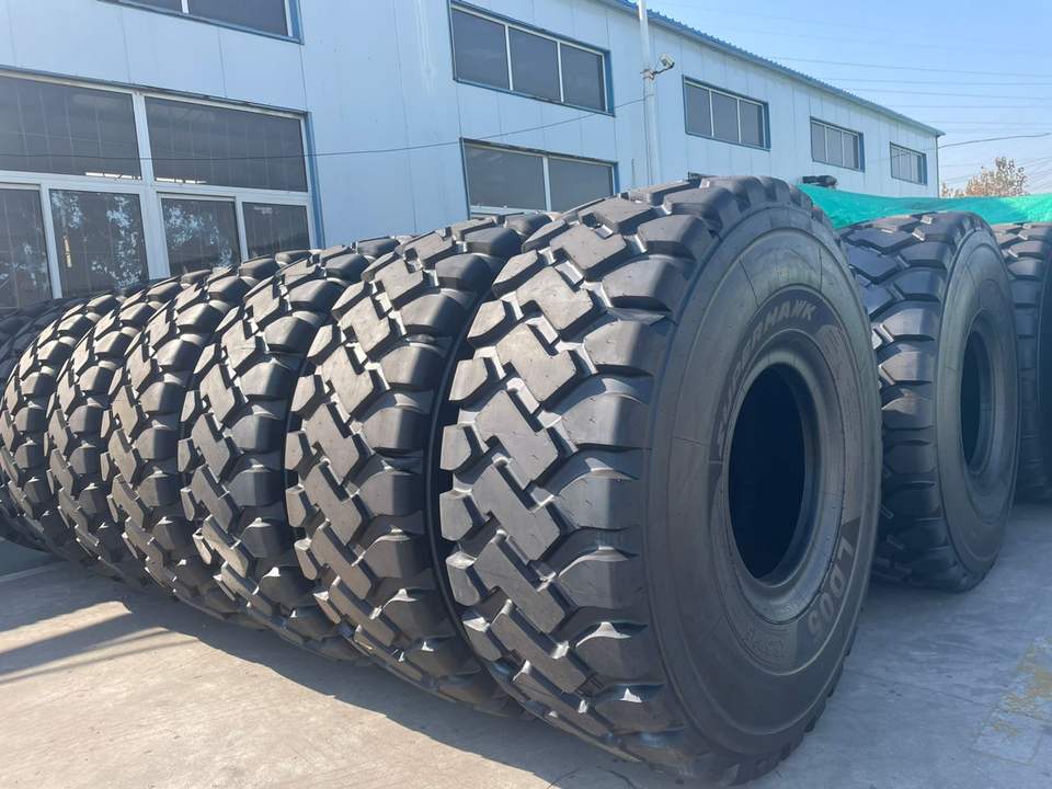 SUPERHAWK Brand Radial OTR Tire LD05, E3 /L3, 17.5R25 20.5R25 23.5R25 ...