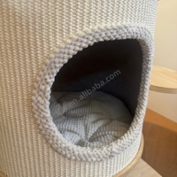 Arbre à chat moderne en bois, arbre à chat d'intérieur, structure d'escalade pour chat à plusieurs niveaux, tour pour chat en bois avec poteau à gratter