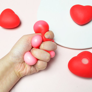 Juguetes TPR de San Valentín para Aliviar el Estrés, Bolas de Amor para Amasar y Divertirse, de Rebote Lento, Venta al por Mayor - Product Image 5