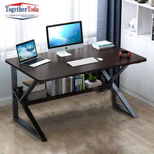 Bureau de travail moderne en forme de L, noir et simple - Product Image 1