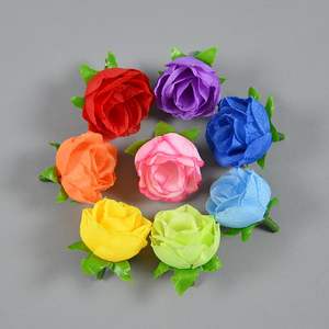 Têtes de roses artificielles en soie, vente directe d'usine, roses rouges simples pour la Saint-Valentin - Product Image 4