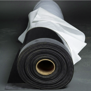 Membrane EPDM résistante aux UV pour toiture exposée, imperméable, 30 mil, 20 pi x 150 pi, avec tissu de support pour toiture en béton - Product Image 6