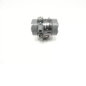 Transducteur électropneumatique 846 avec port de commande I/P à montage sur port de course - Product Image 2