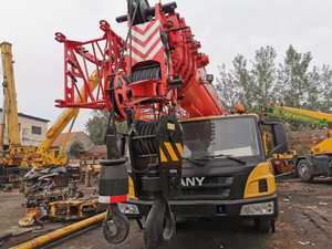 Grúa sobre Camión Sany QY50 de 50 Toneladas Usada, Bien Mantenida, Piezas Originales, Gran Capacidad de Elevación para Obras de Construcción - Product Image 2