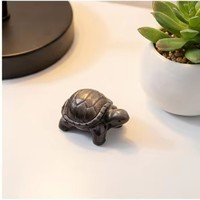 Sculpture de tortue en obsidienne argentée naturelle de forme libre, mini tortue en cristal sculptée à la main, amulette de protection, vente en gros
