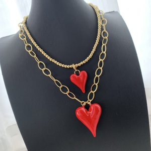 Collar TK-C244 con Colgante de Corazón Rojo Elegante, Collar de Cadena con Forma Ovalada para Uso Diario, Collar de Cuentas de Oro de 18k para Mujer - Product Image 3