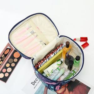 Canvas Makeup <b>Bag</b> Monstera Leaf Print Travel <b>Toiletry</b> Organizer Portable Wash <b>Bag</b> - Product Image 3