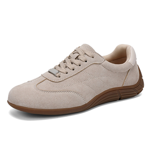 <span class=keywords><strong>Scarpe</strong></span> da ginnastica da donna eleganti in pelle scamosciata, pronte per la spedizione, con suola piatta in gomma, ideali per l'uso quotidiano e lo streetwear, perfette per il jogging. - Product Image 1