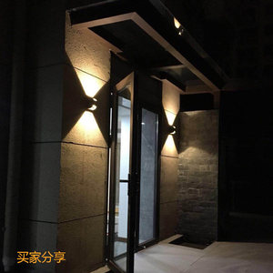 Applique murale LED double IP65 étanche en acier inoxydable pour jardin extérieur et balcon - Product Image 2