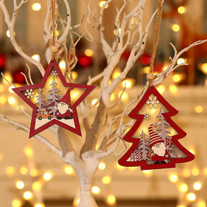 Nouvel Ornement Lumineux en Bois Vieilli Rouge de Noël, Motif Forêt, Ornement Étoile Ronde à Cinq Branches - Product Image 2