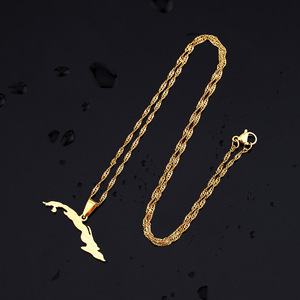 Venta al por mayor <span class=keywords><strong>Cuba</strong></span> Mapa Cadena Collares Acero Inoxidable Plata 18K Chapado en Oro <span class=keywords><strong>Cuba</strong></span> Bandera Mapa Colgantes Collares para Mujeres Hombres - Product Image 4