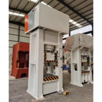 1250T Vollrahmen-Hydraulikpresse Hochgeschwindigkeits-CNC-Metallbearbeitung PLC-Steuerung für Fertigungsanlagen