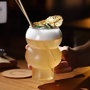Hefa cuisine et table tasses à crème glacée <span class=keywords><strong>Bar</strong></span> gobelet verres en verre pour restaurant Martini tasse <span class=keywords><strong>cocktail</strong></span> irrégulier verrerie unique - Product Image 1