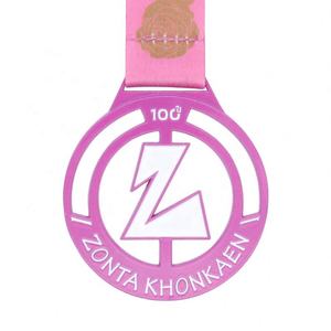 Medalla de aleación de zinc con cordón Diseñe su propio maratón deportivo de alta calidad - Product Image 3