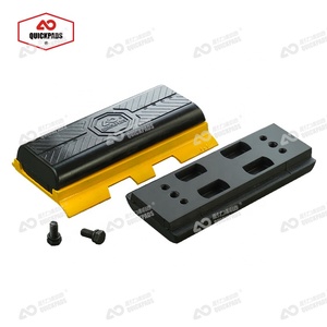 320Mm Rubberen Pad <span class=keywords><strong>Track</strong></span> Schoen Voor Volvo Rupsbanden <span class=keywords><strong>Rubber</strong></span> <span class=keywords><strong>Track</strong></span> Pads Voor Abg423 - Product Image 2