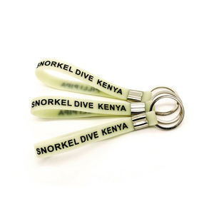 Llavero de Pulsera de Silicona de Alta Calidad, Personalizado con Logotipo, Diseño de Pulsera de Goma, para Adultos - Product Image 2