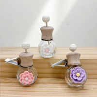 Diffuseur de parfum de voiture en verre coloré rond de 8 ml avec clip de ventilation et bouchon à vis, flacon de parfum pour voiture