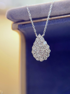 Xinfly Oferta Especial de Moda, Juego de Aretes y Collar de Oro Real de 18K con Diamantes Naturales, Joyería Fina Au750 para Mujer - Product Image 2