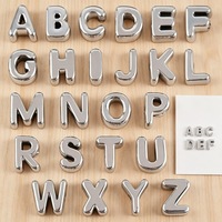 Perles en acrylique plaqué or UV en gros, lettres alphabet à grand trou, breloques initiales pour DIY, cordons de téléphone portable, porte-clés