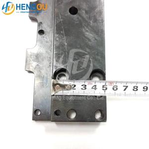 L2.505.008 M2.505.008 Patin de préhension PM74 CD74 XL75 SX74 SM74 <span class=keywords><strong>CPL</strong></span> 820MM 14 Dents pour pièces d'imprimante après <span class=keywords><strong>2000</strong></span> ans d'utilisation - Product Image 4