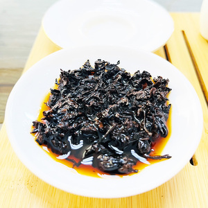 Fournisseur Direct d'Usine : Thé Shu Puer <span class=keywords><strong>Cha</strong></span> <span class=keywords><strong>Bing</strong></span> Gongting Golden Buds 100 Grammes, Pu Er Fermenté Petit Format <span class=keywords><strong>Qi</strong></span> <span class=keywords><strong>Zi</strong></span> <span class=keywords><strong>Bing</strong></span>, Matière Première Année 2009 - Product Image 6