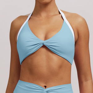 Soutien-gorge de yoga à col croisé plissé, dos élégant, respirant, en nylon, couleur unie, pour la course et le sport - Product Image 3