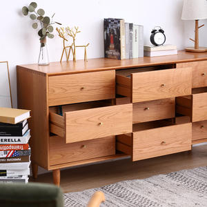 Commode à neuf tiroirs Cloud Nine en bois de chêne, meuble de rangement polyvalent pour chambre à coucher - Product Image 2