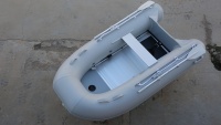 Bateaux pneumatiques robustes avec fond plat en PVC, bateau de pêche gonflable en caoutchouc pour la dérive et les activités de plein air