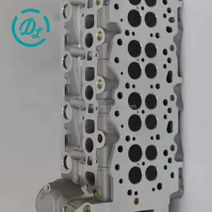 Conjunto de Cabeza de Cilindro Diésel EexcavaStart 4JJ1 con Eje Excéntrico 8-97363-265-0 para Motores de Camiones - Duradero y Confiable - Product Image 1