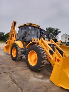 Chargeuse-pelleteuse JCB4CX d'occasion - Product Image 6