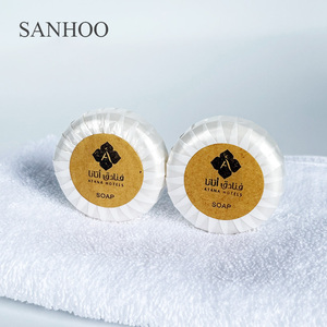 SANHOO <span class=keywords><strong>pas</strong></span> <span class=keywords><strong>cher</strong></span> prix d'usine ensemble d'équipements d'hôtel mini savon fournitures d'hôtel Kit de toilette invité Logo personnalisé - Product Image 3