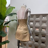 Nouvelle Collection Automne 2026 : Ensemble Jupe Mi-longue Évasée à Bretelles, Double Boutonnage, Dentelle et Détails Baleines pour Femme