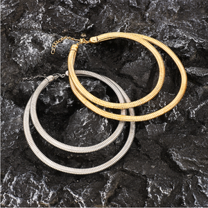 Collier ras du cou à chaîne épaisse en spirale en métal lourd pour femmes Torques exagérés simples avec placage à l'or Style Steampunk pour hommes - Product Image 6