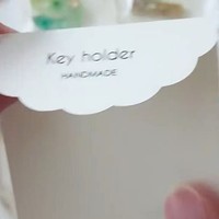Cartes d'emballage pliables pour bijoux et porte-clés, personnalisées, créatives, à bords ondulés, avec étiquettes de prix