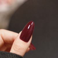 Faux ongles amande bicolores bordeaux nude, à pression, couvrance totale, pour usage quotidien