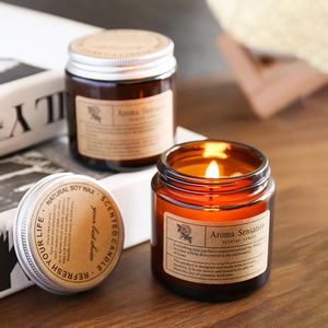 Vela Aromática Encantadora en Botella Marrón, Sin Humo, Estilo Minimalista, Regalo - Product Image 4