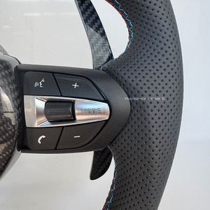 Volante Calefactable de Fibra de Carbono Serie F para BMW F30 F10 535i F32 F20 F36 F22 M4 F82 X5 F15 F80 M3 F11 F31 F01 F07 X3 F25 - Product Image 3