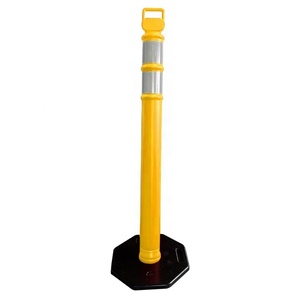 Poteaux de signalisation de sécurité en caoutchouc avec colliers réfléchissants pour la construction et la circulation - Product Image 1