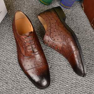 Zapatos de vestir y Oxfords de lujo, hechos a mano, con patrón en relieve, elegantes y modernos, ideales para oficinas, fiestas y bodas. - Product Image 6