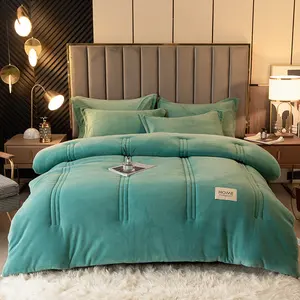 Chất Lượng Cao Mùa Đông Dày Ấm Sữa Nhung Chăn 100% Polyester Mềm Cừu Nhung Comforter