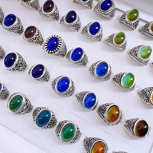 Etnische stijl vergulde ring met ingelegde natuursteen, retro geometrisch, voor de wijsvinger, stemmingssensitief, edelsteenring - Product Image 6