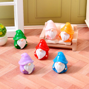 Mini Estatuas de Resina de Duendes de Colores, Decoración para Casa de Muñecas de Cuentos de Hadas, Ideal para Niños y Entusiastas - Product Image 3