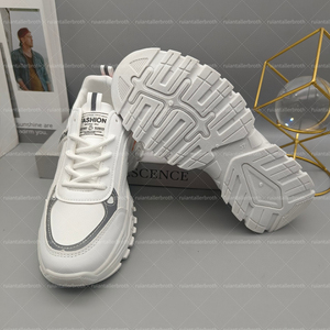 Chaussures de <span class=keywords><strong>skate</strong></span> d'hiver en cuir à semelle épaisse, chaussures décontractées d'occasion pour femmes, vente en gros bon marché - Product Image 3