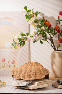 Décor de rangement inspiré de l'hôtel pour les espaces domestiques luxueux - Product Image 6