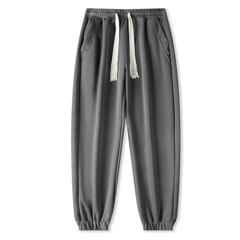 สีเทาเข้ม