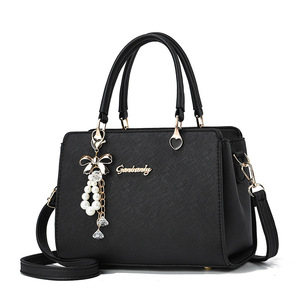 Promotion 2026 : <span class=keywords><strong>Sac</strong></span> <span class=keywords><strong>à</strong></span> <span class=keywords><strong>main</strong></span> de loisirs pour femme, mini, de luxe, en PU, de haute qualité, <span class=keywords><strong>à</strong></span> prix bas, au design créatif et tendance, avec motif lettre - Product Image 6