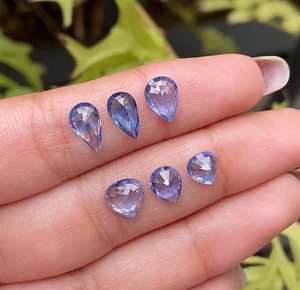 ไพลินสีเขียวธรรมชาติ |   พลอยแซฟไฟร์ซีลอนแบบเม็ดเดี่ยว |   พลอยสีม่วงทรงลูกแพร์ |   ไพลินสีเขียวสำหรับแหวนแต่งงาน - Product Image 6