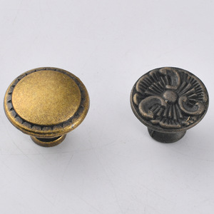 European Style Zinc Alloy Cabinet Knob Round <b>Antique</b> Bronze Drawer <b>Wardrobe</b> Handle Durable Plated - Product Image 1