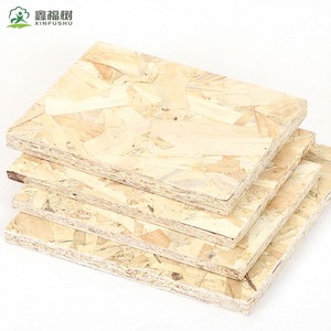Panneau <span class=keywords><strong>OSB</strong></span> 15 mm résistant à l'humidité, économique, pour abri, entrepôt et bâtiment temporaire - Product Image 3